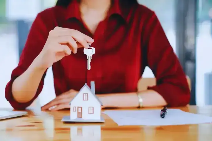 Crafting Intuitive Digital Experiences